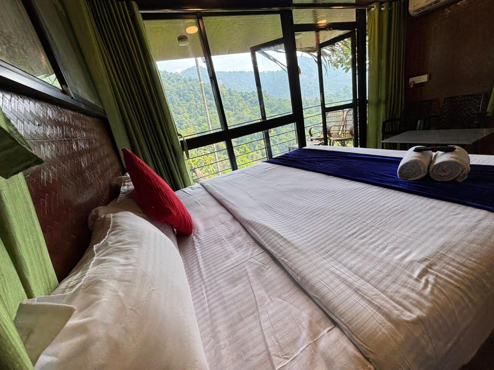 Holistic Stay Eco-Resort & Ayurvedic Retreat Paithalmala Экстерьер фото
