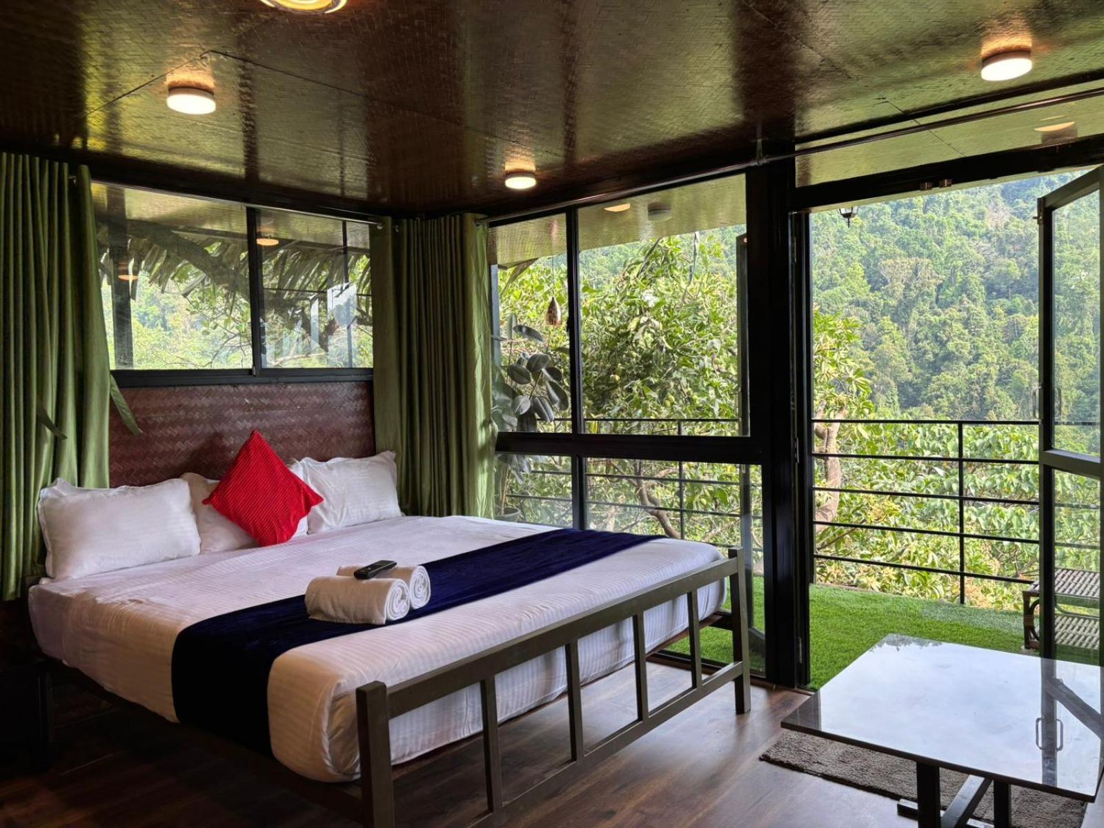 Holistic Stay Eco-Resort & Ayurvedic Retreat Paithalmala Экстерьер фото